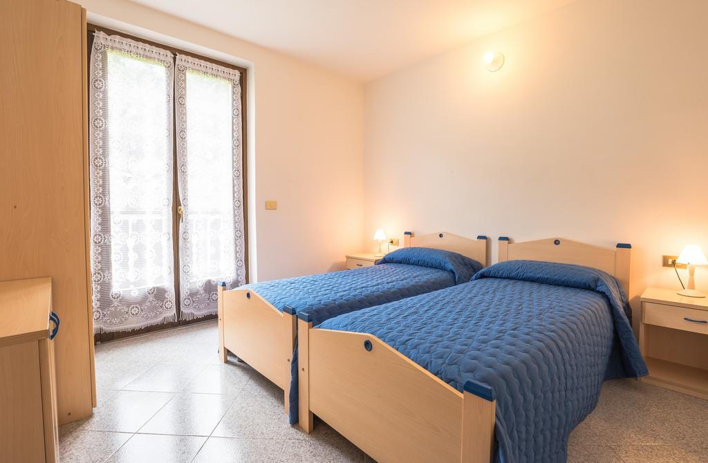 Casa Lori Green Holiday Val Maria-Pur Bagian luar foto