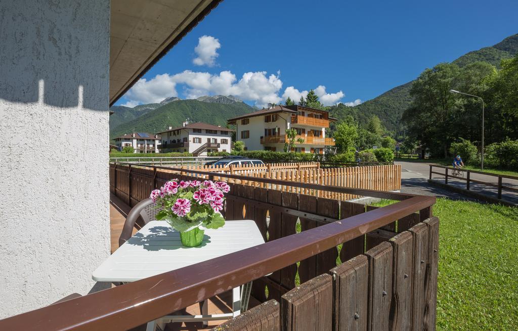 Casa Lori Green Holiday Val Maria-Pur Bagian luar foto