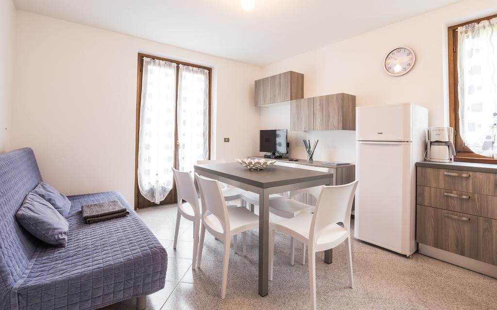 Casa Lori Green Holiday Val Maria-Pur Bagian luar foto