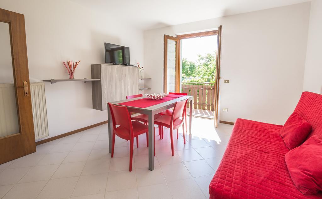 Casa Lori Green Holiday Val Maria-Pur Bagian luar foto
