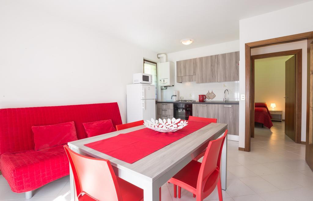 Casa Lori Green Holiday Val Maria-Pur Bagian luar foto